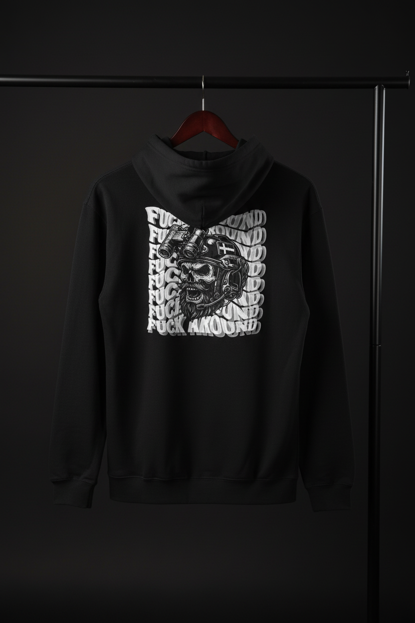 Hoodie Fuck Around på galge